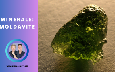 Moldavite e i Suoi Segreti: Storia, Proprietà, Benefici e Corrispondenze per la Cristalloterapia